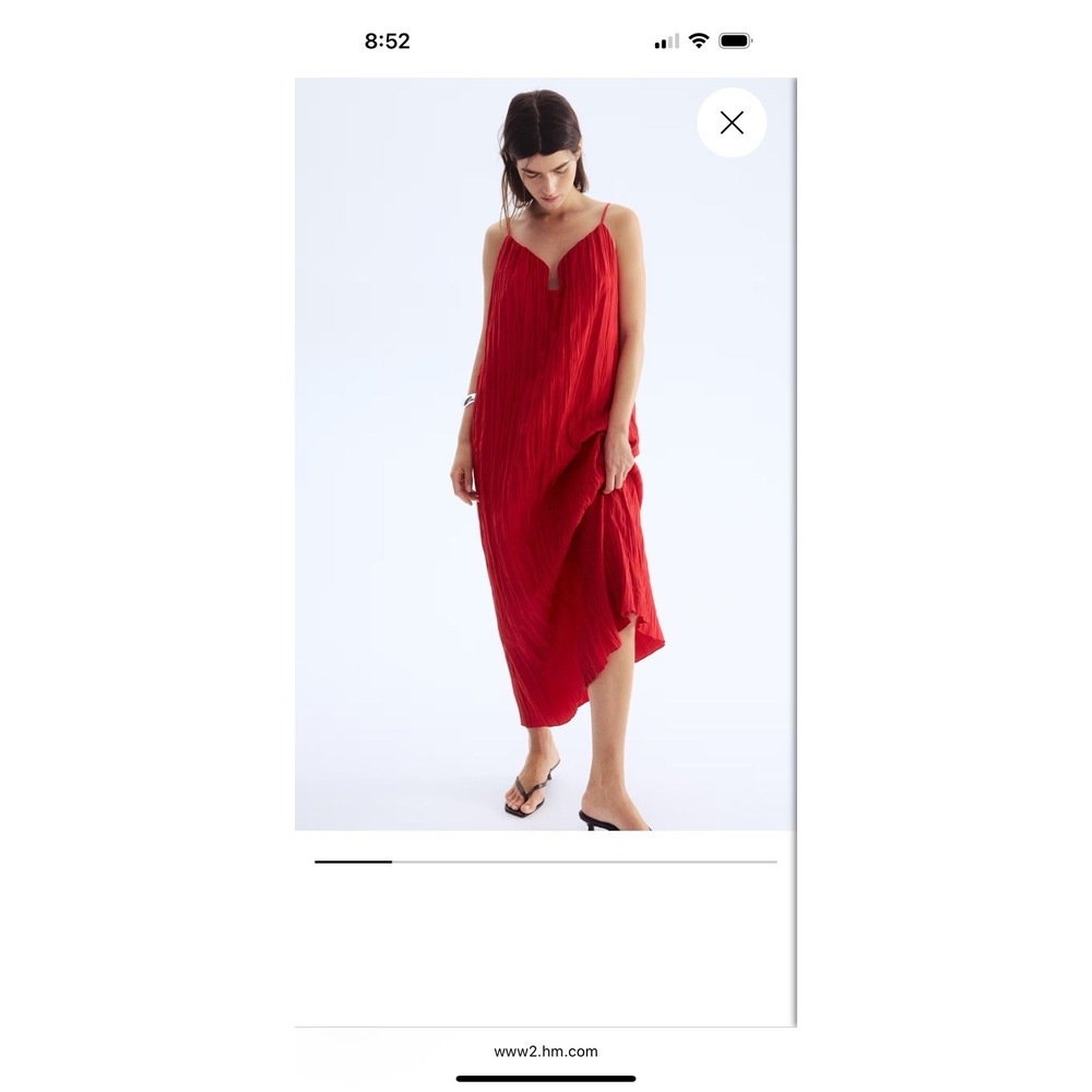 H&M Crinkled Strappy Dress (Bright red)